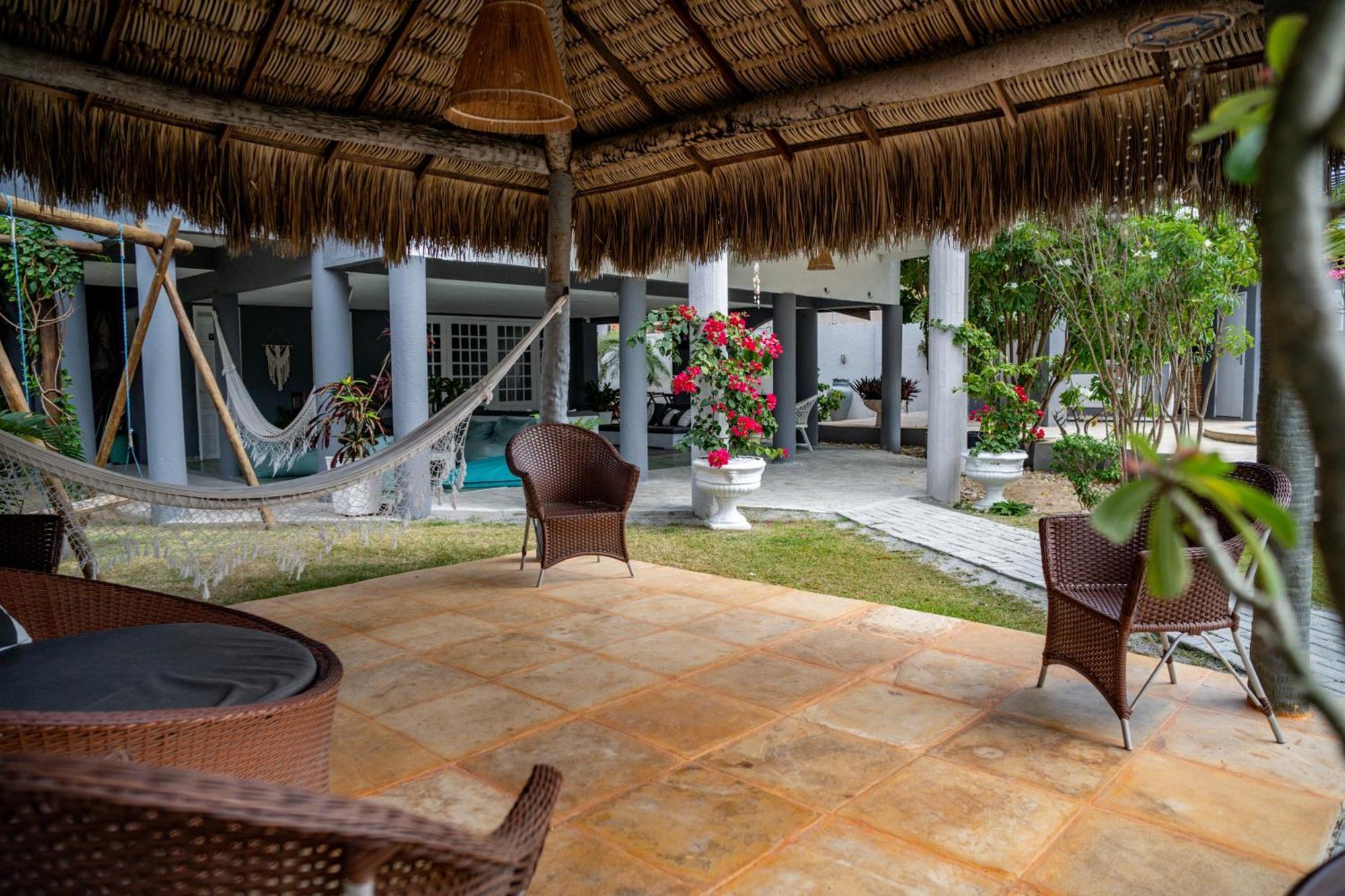 Pousada Coconut Cumbuco Hotel Exterior foto